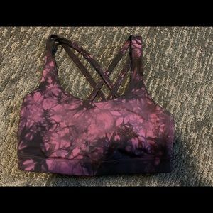 Lululemon Sports Bra size 6